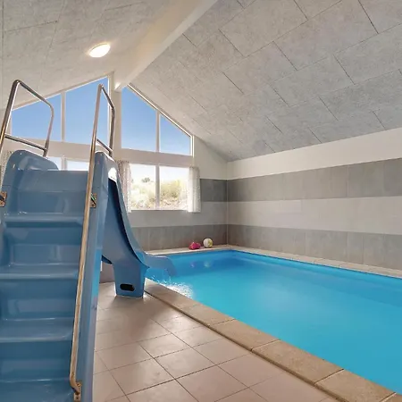 Σπίτι διακοπών Gorgeous In With Indoor Swimming Pool Vejby